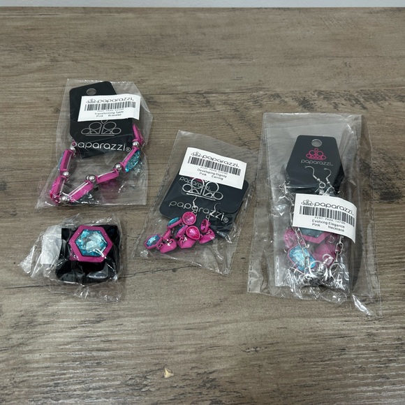NWT Paparazzi 4 Pc Pink and Blue Necklace Set - Picture 6 of 12